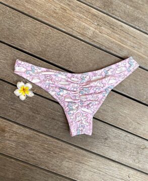 brazilky-gate-unicorn