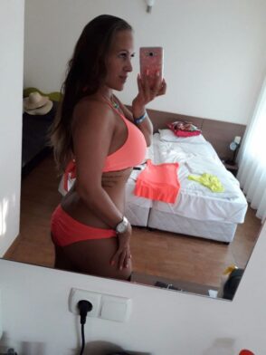 KjiTadYPlYNXZKABkRMGf224FxR0tmfDunlKFVQFGcE