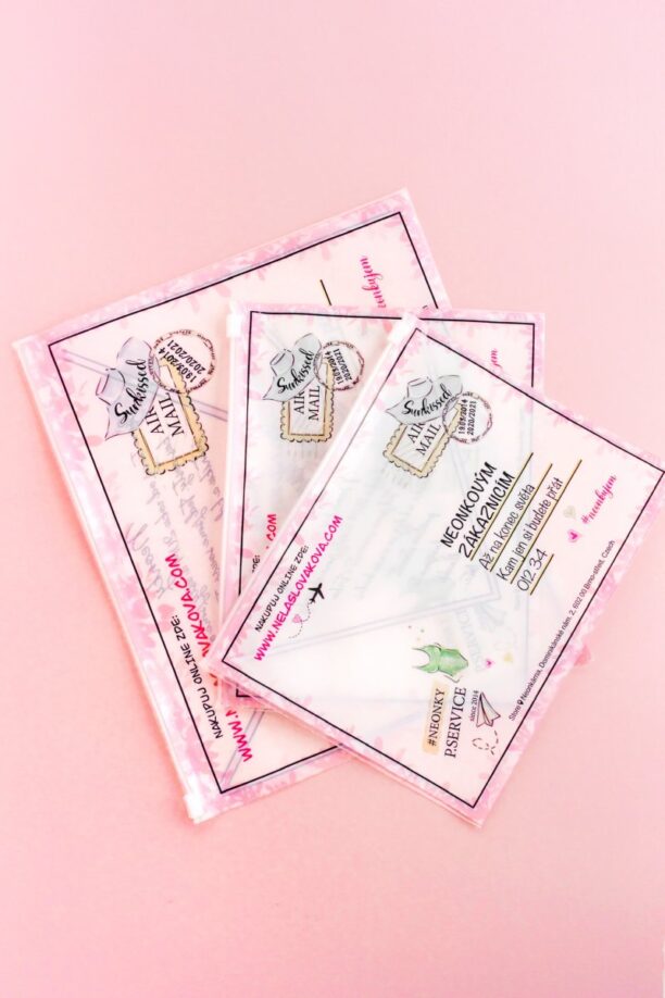 nejen-cestovni-tasticka