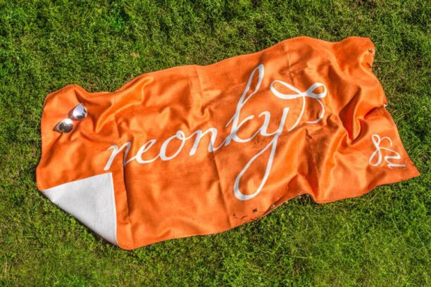 neonky-osuska-orange-oranzova